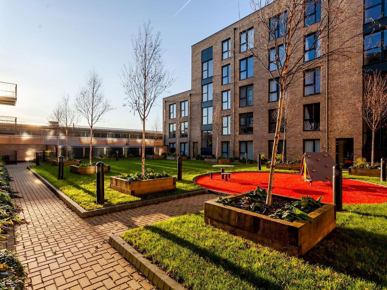 Classy Cricklewood Home London Exteriör bild